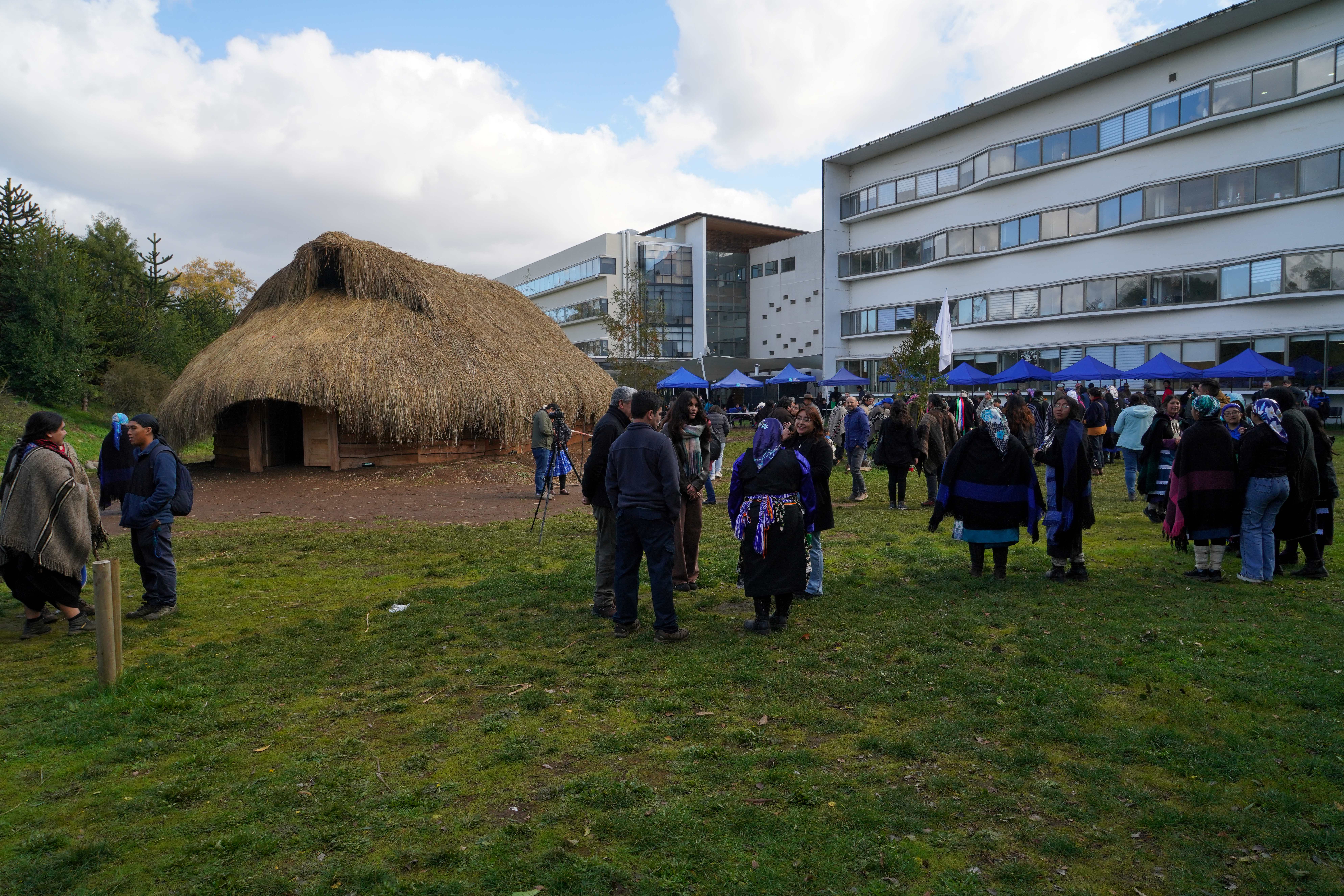 Connecting Sápmi and La Araucanía through learning, research and Indigenous participation
